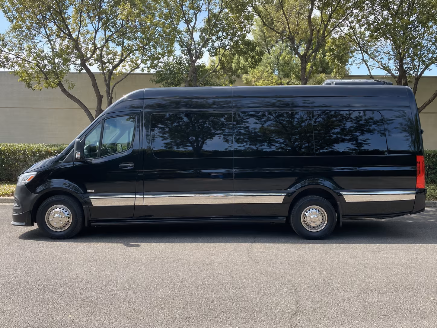 find the perfect transportation for your next private event 5