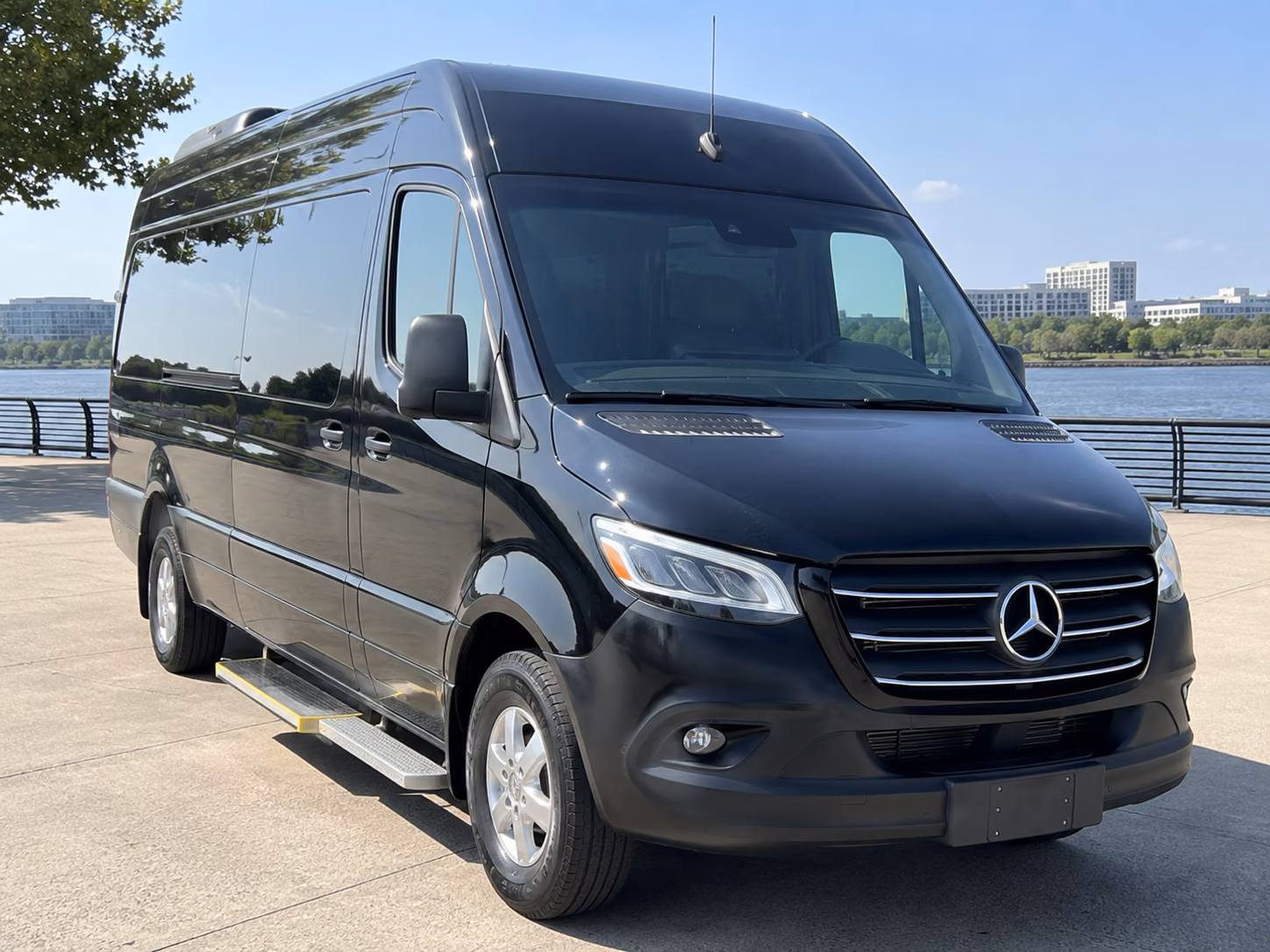 macon 18 passenger sprinter van